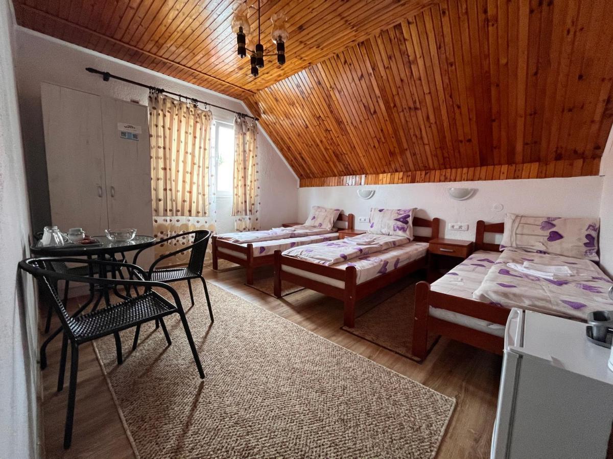 Snam Rooms&Apartment Жабляк Экстерьер фото